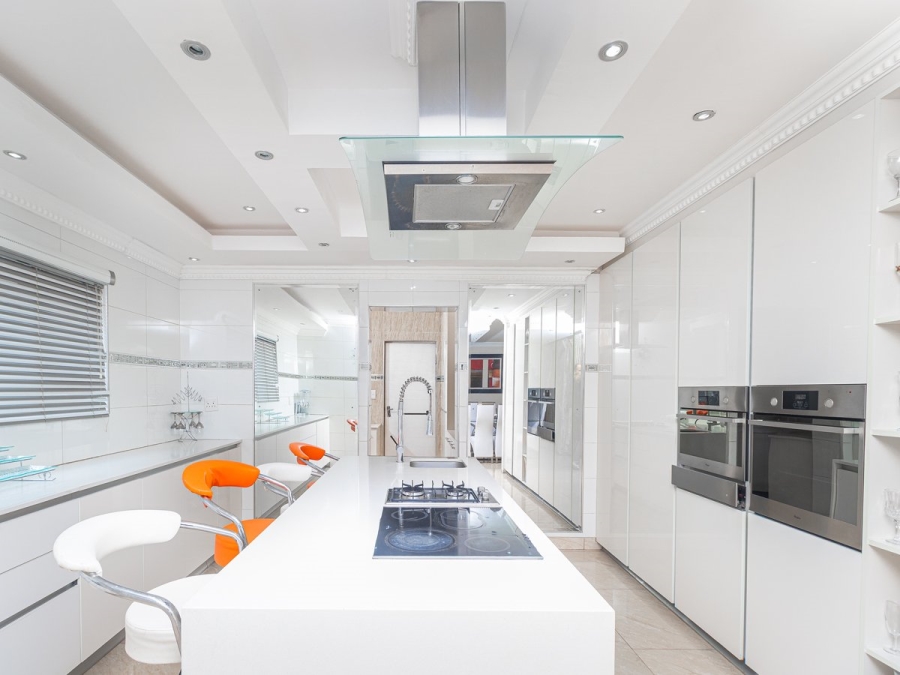 4 Bedroom Property for Sale in Xanadu North West